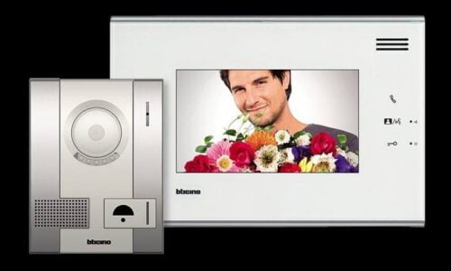 Chuông hình cửa có hình Legrand, màu trắng 7inch | 369082 Chuông hình cửa có hình Legrand, màu trắng 7inch | 369082