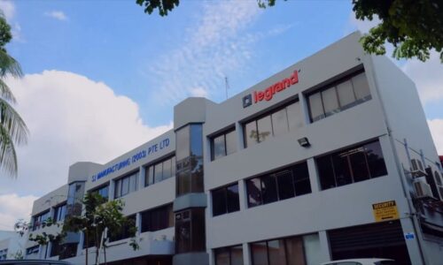 Thiet-bi-dien-Legrand-Phap