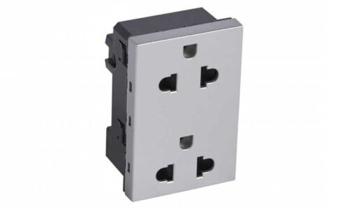 Ổ cắm đôi 3 chấu nên mua ở đâu để có giá tốt?